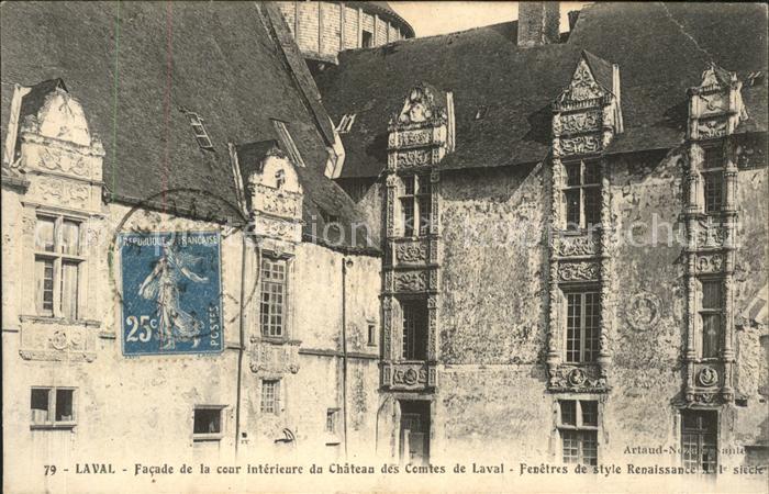Laval Isere Facade de la cour Interieure Chateau