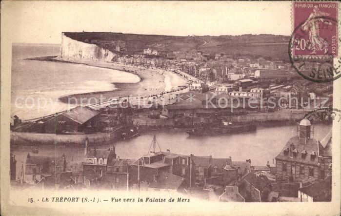 Le Treport Vue vers la Falaise de Mers