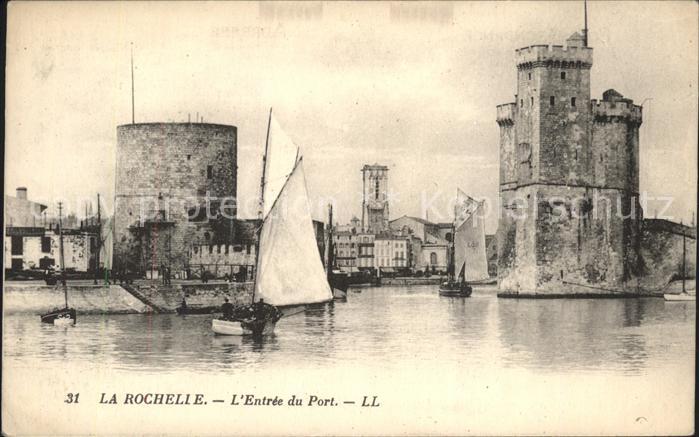 La Rochelle Charente-Maritime Entree du Port
