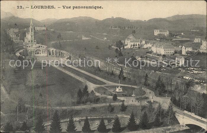 Lourdes Hautes Pyrenees Vue panoramique