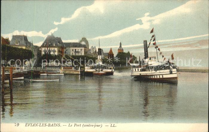 Evian-les-Bains Haute Savoie Le Port Dampfschiffe