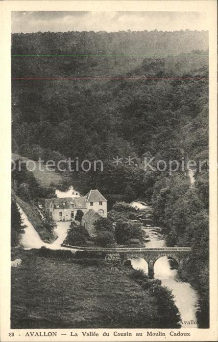 Avallon La Vallee du Cousin au Moulin