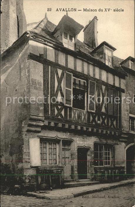 Avallon Maison du XV
