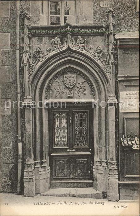 Thiers Vieille Porte Rue du Bourg