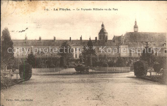 La Fleche Le Prytanee Militaire vu du Parc