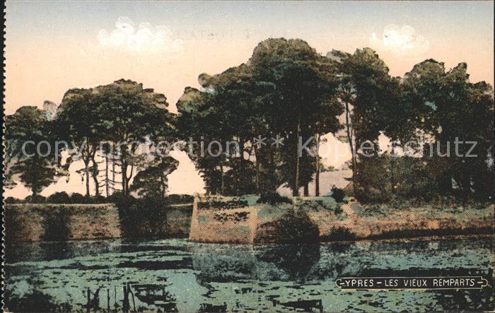 Ypern Ypres Les vieux remparts