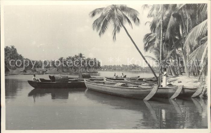 Cochin Fischerboote Periyarfluss Palmen