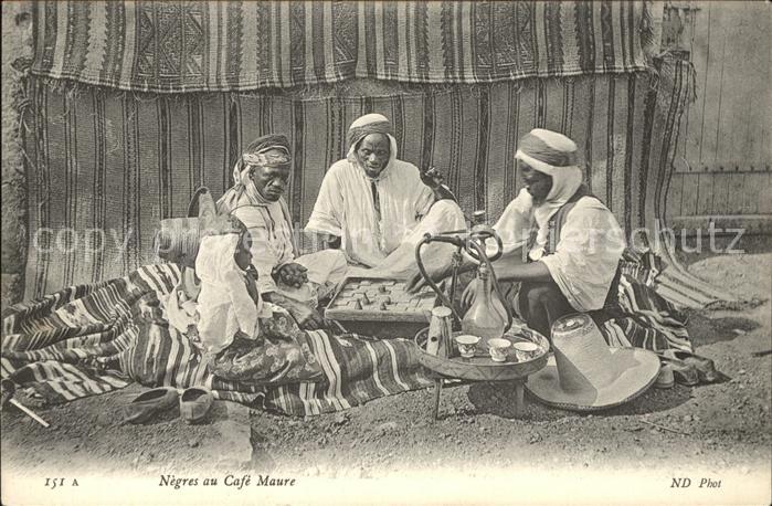 Maroc Marokko Negres au Cafe Maure Wasserpfeife Scene