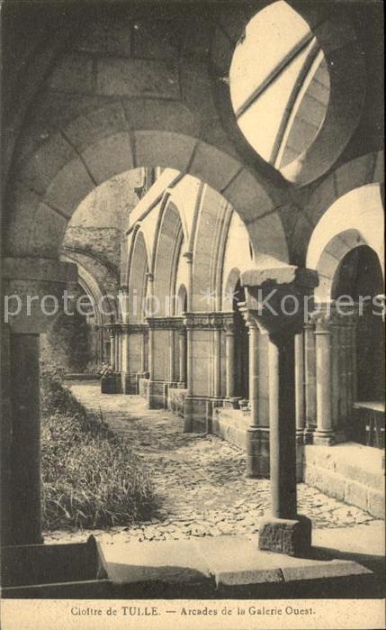 Tulle Correze Cloitre Arcades de la Galerie Ouest