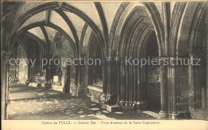 Tulle Correze Cloitre Galerie Est Porte d_entree de l