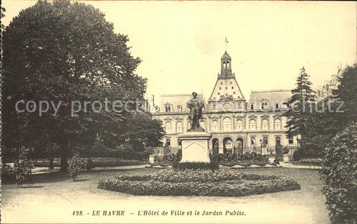 Le Havre Hotel de Ville et Jardin Public Monumen
