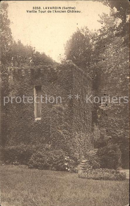 Lavardin Sarthe Vieille Tour de l'ancien Chateau