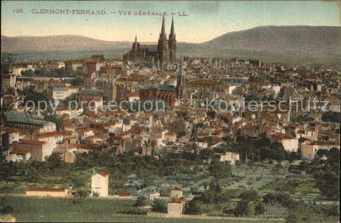 Clermont Ferrand Puy de Dome Vue generale Cathedrale