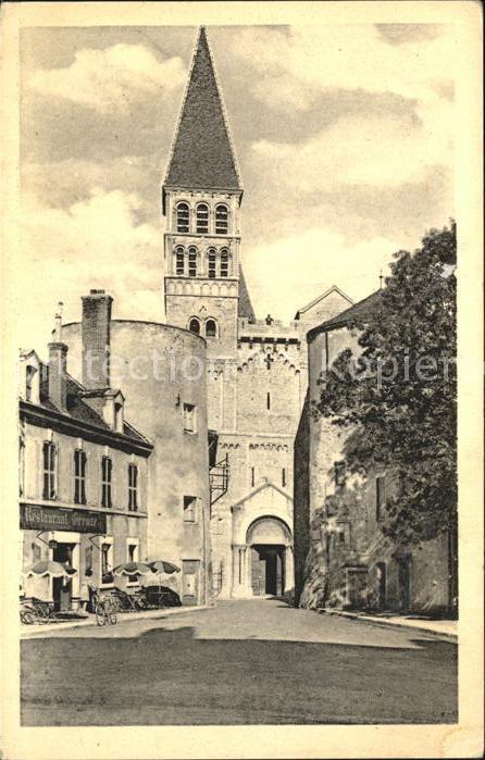 Tournus Abbaye et Tours de la Grande Porte