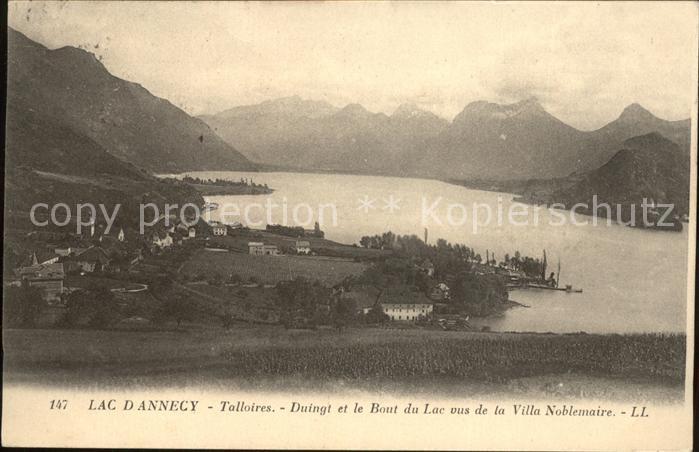 Talloires Lac d_Annecy et les Montagnes