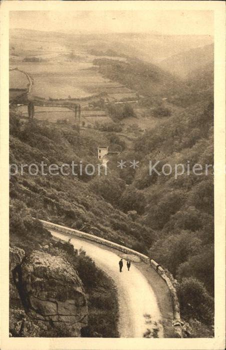 Roussillon-en-Morvan Saut de la Canche et Usine electrique