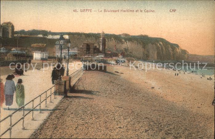 Dieppe 76 Boulevard Maritime et le Casino Plage