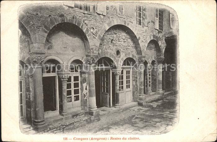 Conques Restes du cloitre