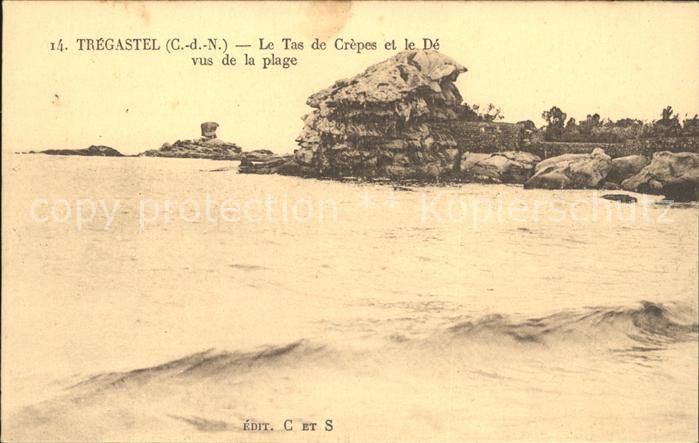 Tregastel Le Tas de Crepes et le De vus de la pla