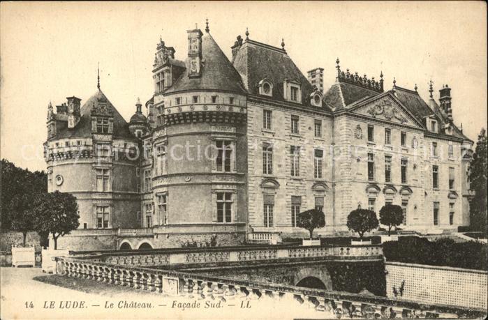 Le Lude Chateau Facade Sud