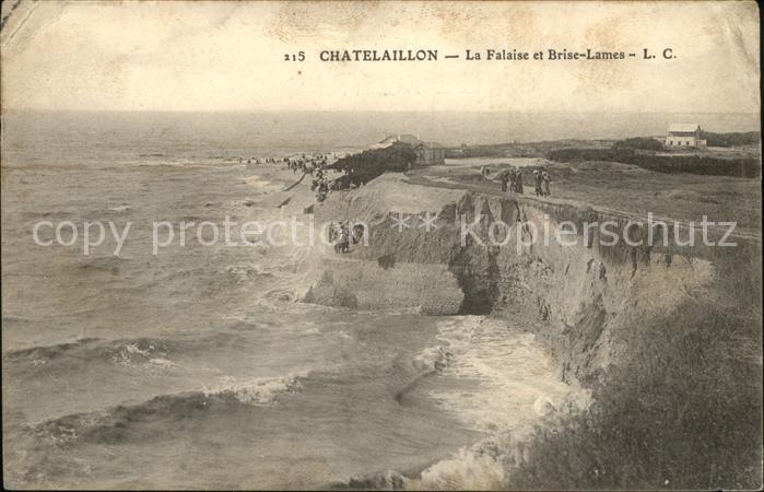 Chatelaillon-Plage La Falaise et Brise Lames Steilküste