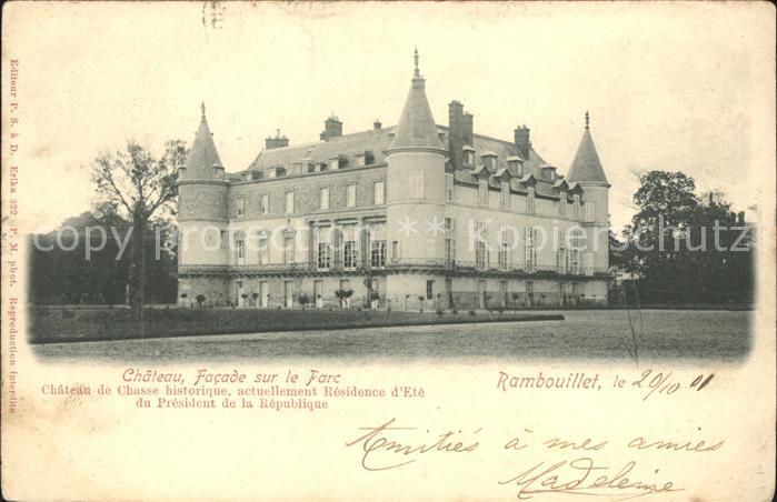 Rambouillet Chateau Facade sur le Parc