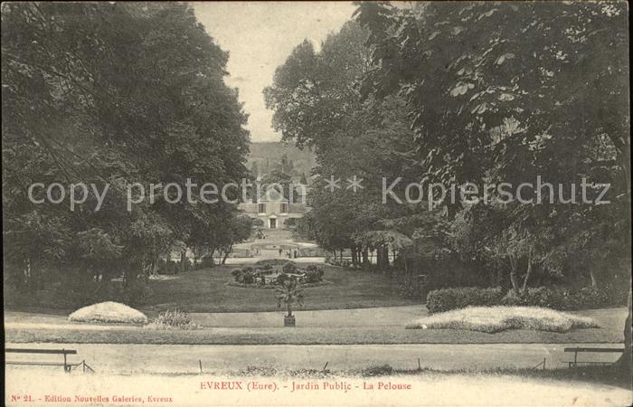 Evreux Jardin Public La Pelouse