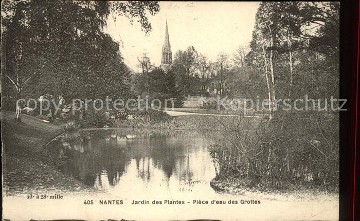 Nantes Loire Atlantique Jardin des Plantes Piece d_eau des Grot