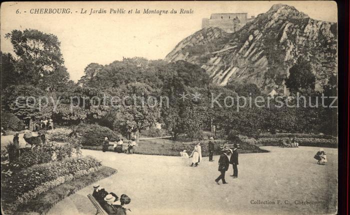 Cherbourg Jardin Public et la Montagne du Roule