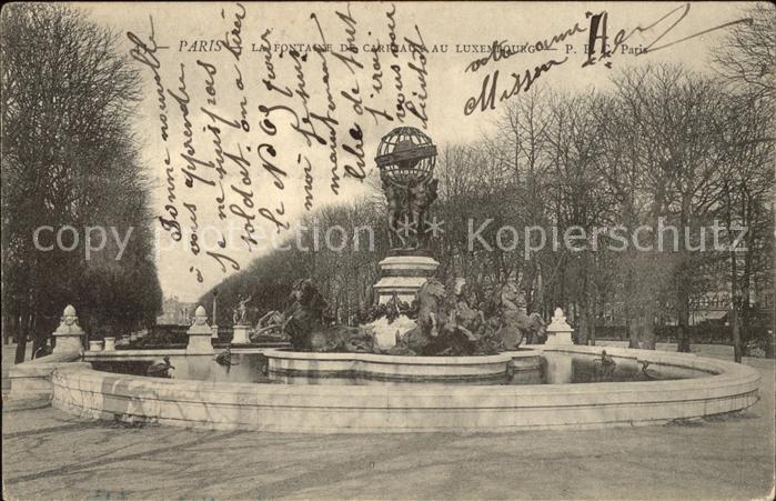Paris Fontaine de Carreaux au Luxembourg