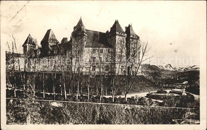 Pau 64 Chateau Henri IV Pic du Midi d_ossau