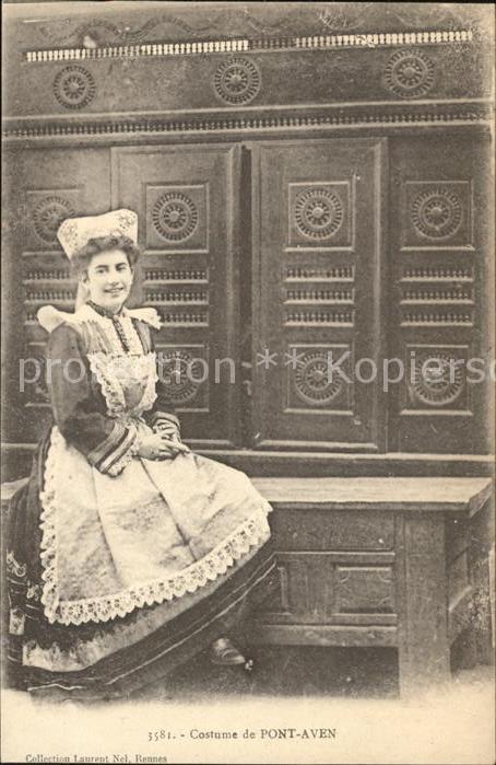 Pont-Aven Costume Trachten