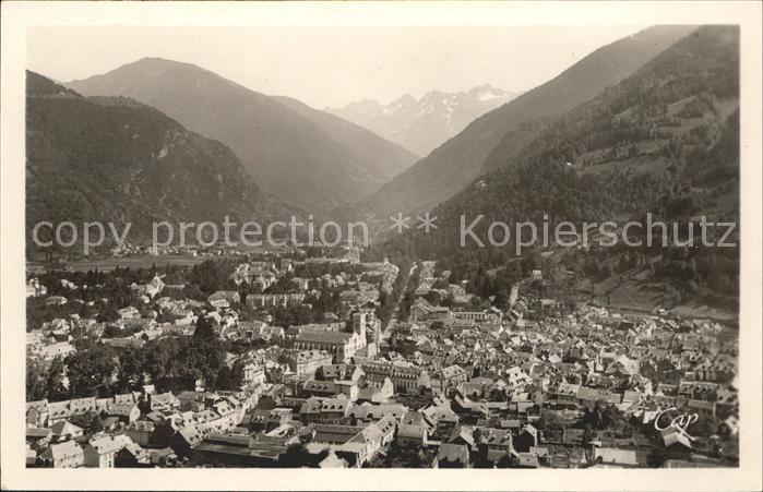 Luchon Haute-Garonne Vue generale et les Montagnes