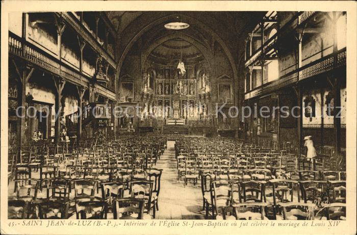 Saint-Jean-de-Luz Interieur de l'Eglise Saint Jean Baptis