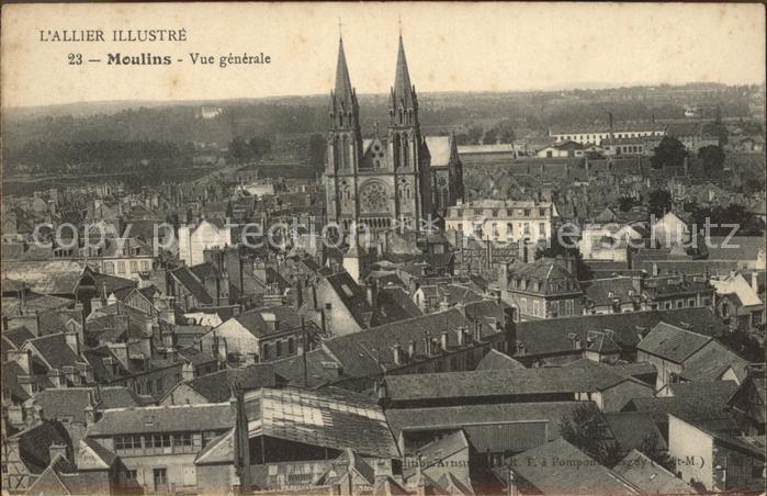 Moulins Allier Vue generale Cathedrale