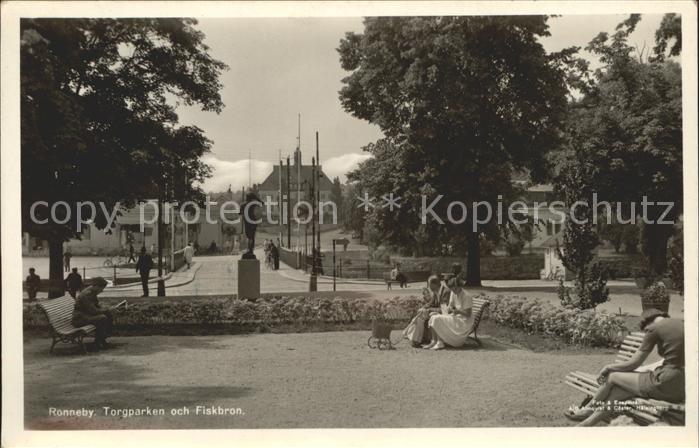 Ronneby Torgparken och Fiskbron Denkmal Statue