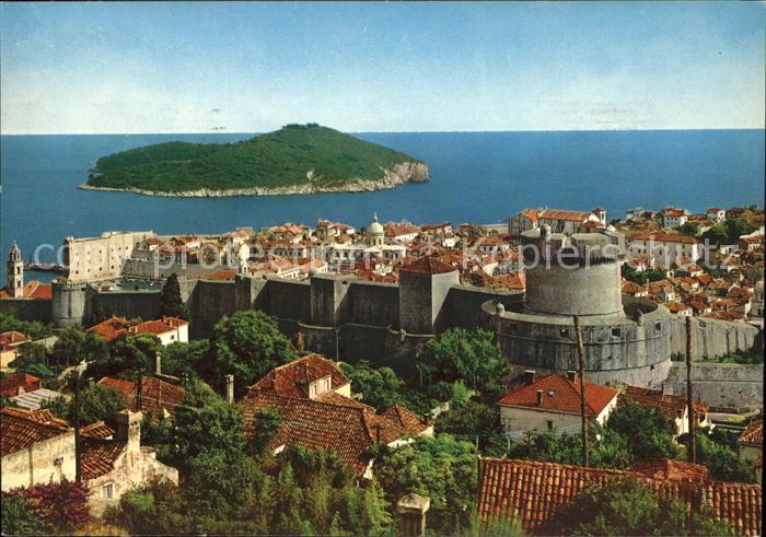 Dubrovnik Ragusa Panorama und Insel Lokrum Stadtmauer