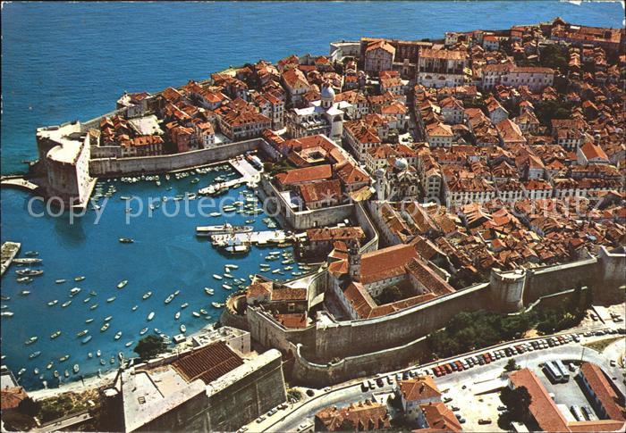 Dubrovnik Ragusa Hafen Festung Stadtmauer Fliegeraufnahme