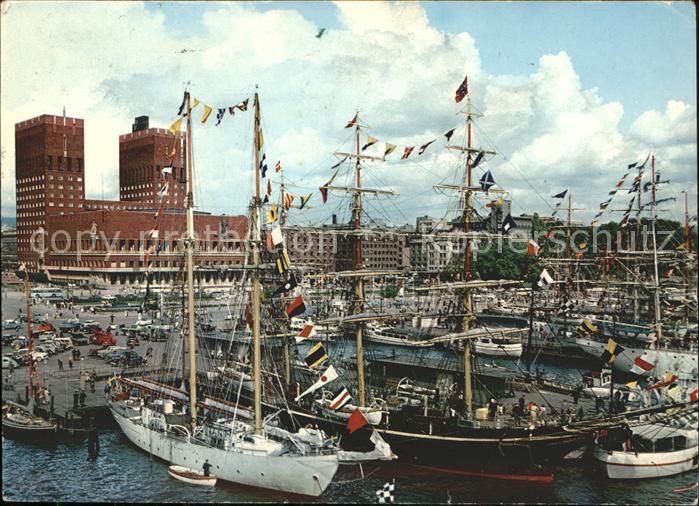 Oslo Norwegen Havna Radhuset Harbour City Hall Schiffe