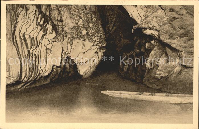 Hoehlen Caves Grottes Padirac Pleureuses Lac de la Pluie