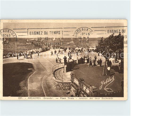 Arcachon Gironde Place Thiers Jonction des deux Boulevards Stempel auf AK