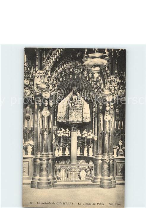 Chartres 28 Cathedrale Vierge du Pilier Vierge Noir