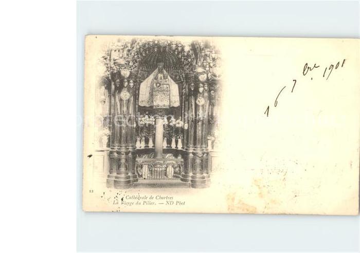 Chartres 28 Cathedrale Vierge du Pilier Vierge Noire Statue XV siecle