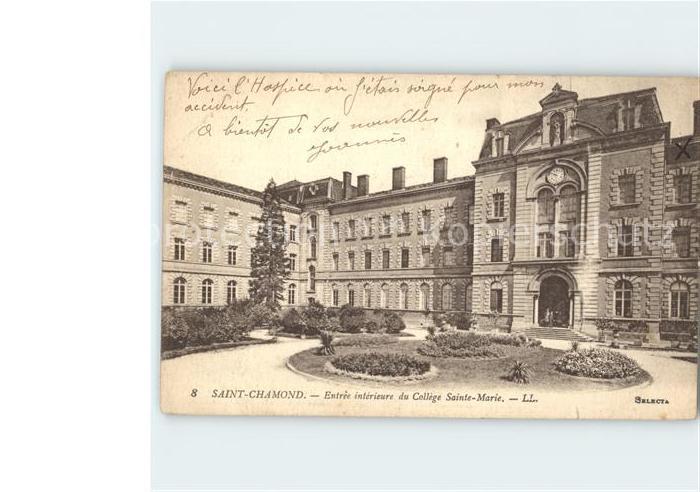 Saint-Chamond Entree interieure du College Sainte Mar