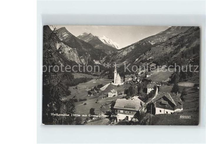 Heiligenblut Kaernten Ortsansicht mit Kirche Grossglockner Hohe Tauern