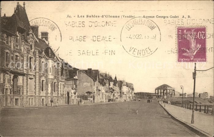 Les Sables-d Olonne Avenue Georges Godet Stempel auf AK