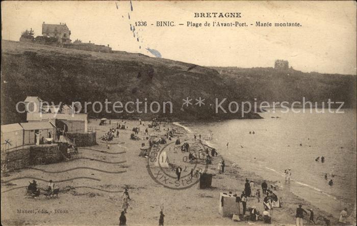 Binic Cotes d Armor Plage de l'Avant Port maree montante