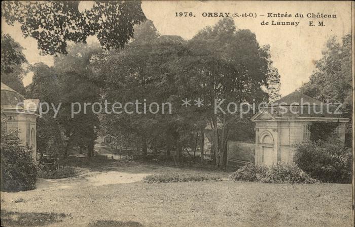 Orsay Essonne Entree du Chateau