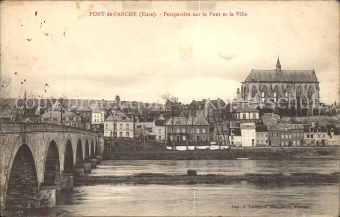 Pont-de-l Arche Perspective sur le Pont et la Ville
