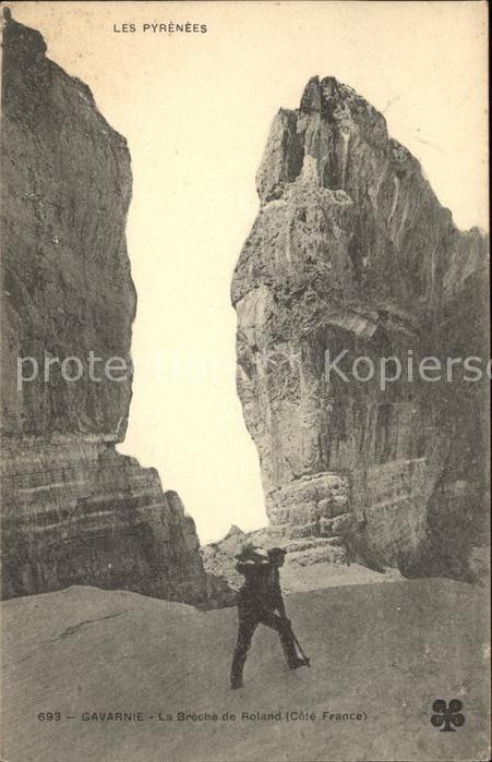 Gavarnie Hautes-Pyrenees La Breche de Roland